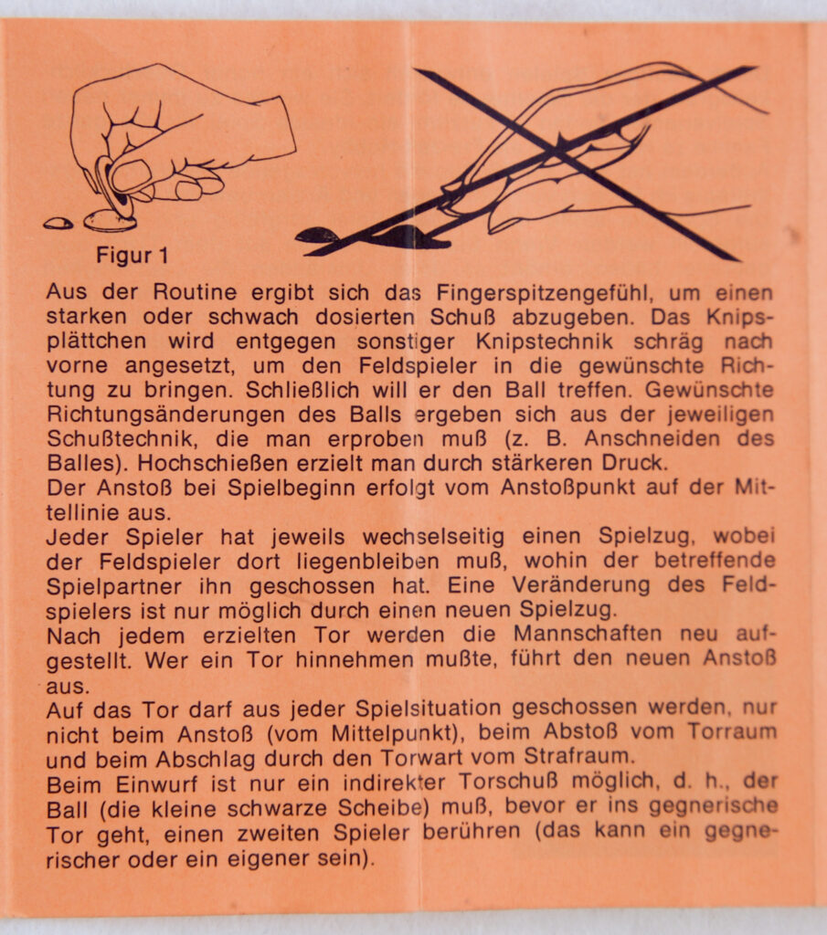 Tucker Tw ID • SPE-59c1 — AGPI ID • G-37848c1 — publisher • Spear-Spiel (Stuttgrat, Germany) — title • Der Ritter Sport Fußball-Knips-Cup — notes • Publisher catalog number: 26500. — keywords • European football, soccer, sport