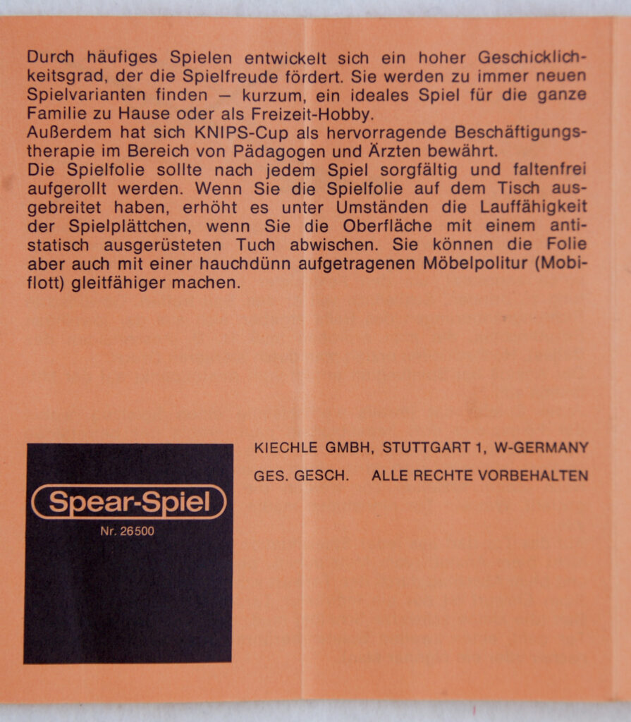 Tucker Tw ID • SPE-59c1 — AGPI ID • G-37848c1 — publisher • Spear-Spiel (Stuttgrat, Germany) — title • Der Ritter Sport Fußball-Knips-Cup — notes • Publisher catalog number: 26500. — keywords • European football, soccer, sport